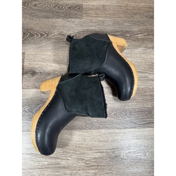 No. 6 Black Leather Mules with Wooden Heel - Picture 3 of 7